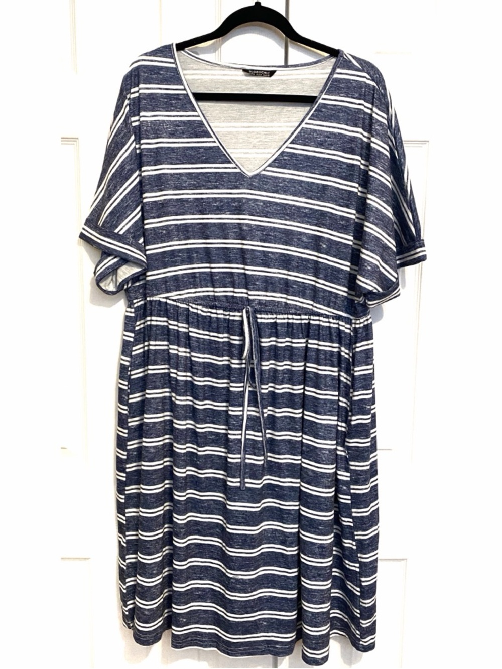 BLOOMCHIC- Blue Striped Dress Size 18/20‎ Plus